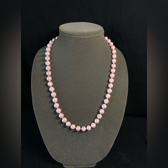 Vintage pink, fake pearls - Picture 5 of 5